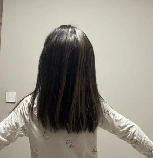 頭皮紅紅的警訊：解析頭皮狀況、護理方法與顏色密碼